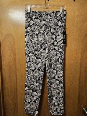 Express Black & White Snake-Print Skinny Ankle Pants